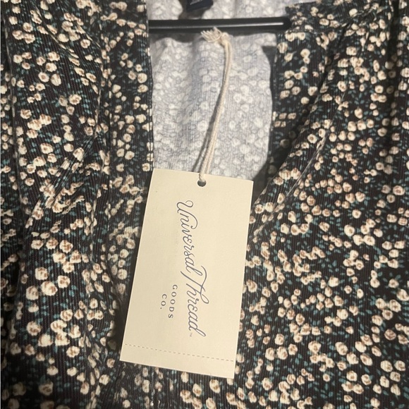 NWT Universal Thread Floral Woman’s Tunic Top Sz XL - Picture 8 of 9